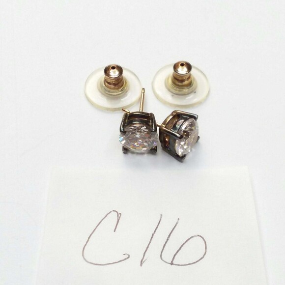 CAROLEE silver CZ stud earrings norm core classic capsule modest clear elegant - Picture 6 of 6